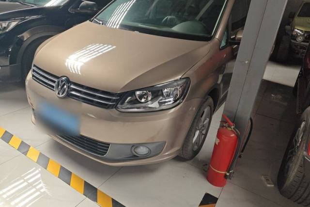 Used Volkswagen Touran 2015 1.4T DSG Comfort Edition 5 Seats