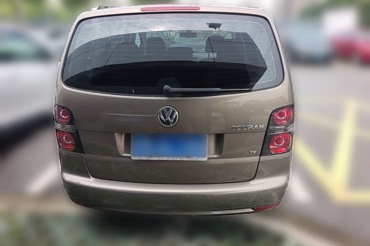 Used Volkswagen Touran 2015 1.4T DSG Comfort Edition 5 Seats Rear