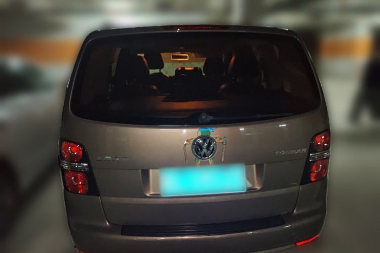Used Volkswagen Touran 2015 1.4T DSG Comfort Edition 5 Seats Rear