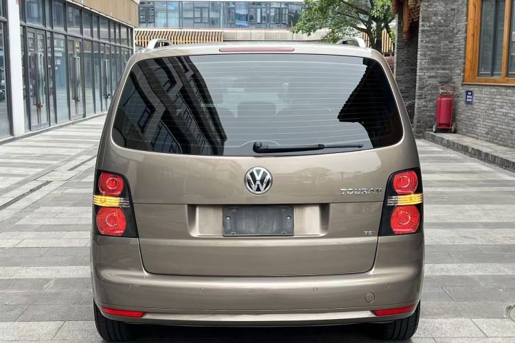 Used Volkswagen Touran 2015 1.4T Manual Comfort Edition 5-Seater Rear