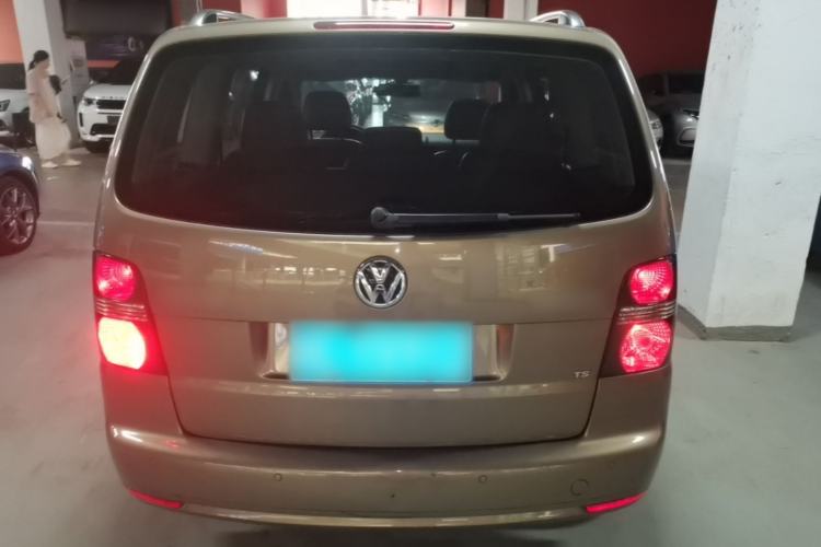 Used Volkswagen Touran 2015 1.4T DSG Comfort Edition 5 Seats Rear