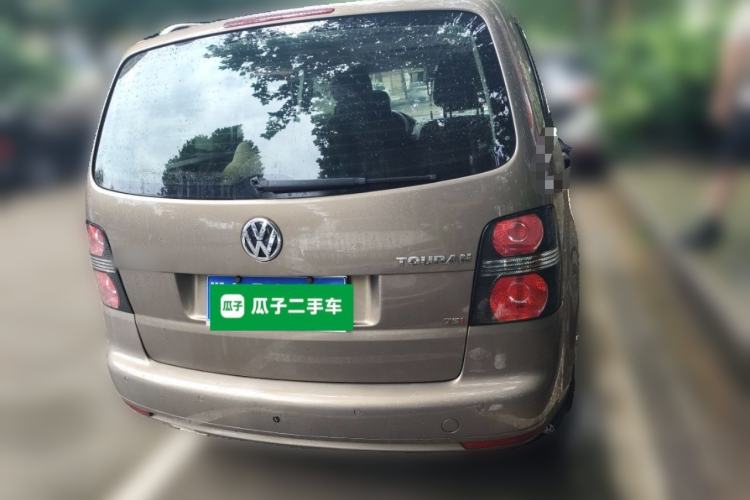 Used Volkswagen Touran 2015 1.4T DSG Comfort Edition 5 Seats Rear