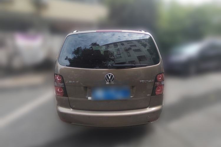 Used Volkswagen Touran 2015 1.4T DSG Comfort Edition 5 Seats Rear