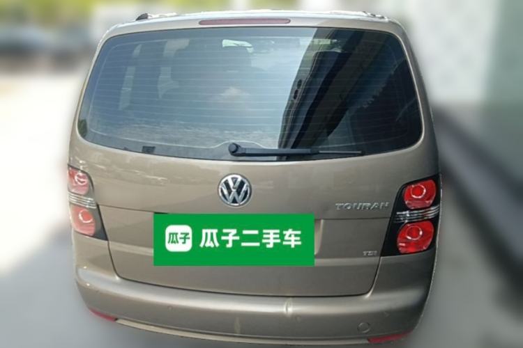 Used Volkswagen Touran 2015 1.4T DSG Comfort Edition 5 Seats Rear