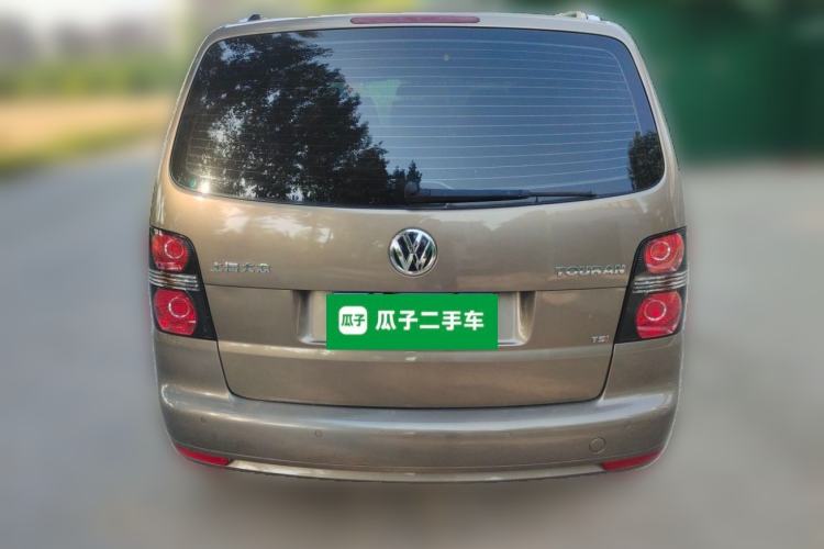 Used Volkswagen Touran 2015 1.4T DSG Comfort Edition 5 Seats Rear