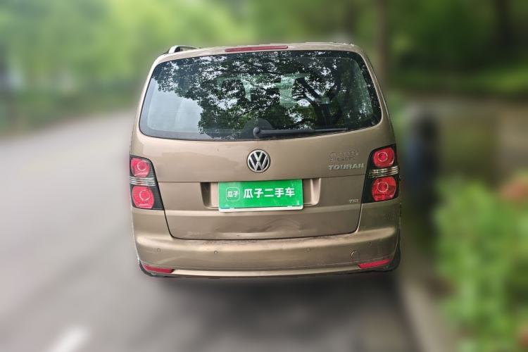 Used Volkswagen Touran 2015 1.4T DSG Comfort Edition 5 Seats Rear
