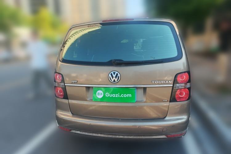 Used Volkswagen Touran 2015 1.4T Manual Fashion Edition 5-Seater Rear