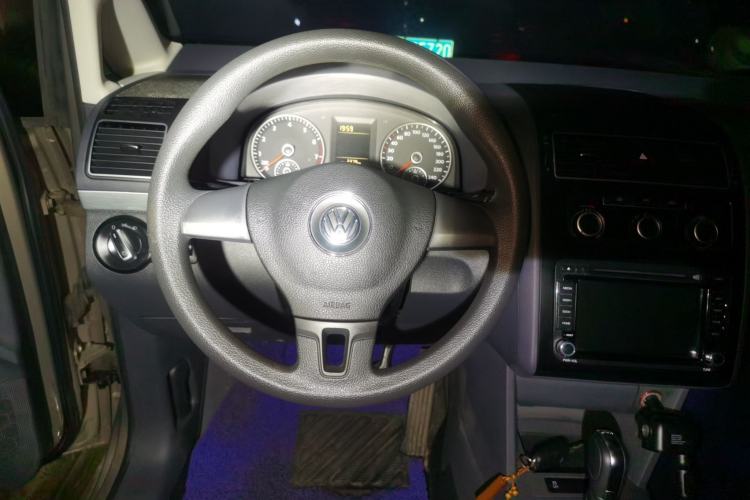 Used Volkswagen Touran 2015 1.4T DSG Comfort Edition 5 Seats Steering Wheel