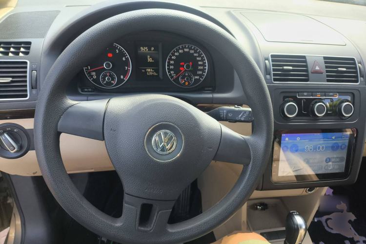 Used Volkswagen Touran 2015 1.4T DSG Comfort Edition 5 Seats Steering Wheel