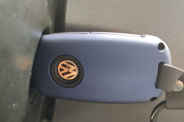 Used Volkswagen Touran 2015 1.4T DSG Comfort Edition 5 Seats Vehicle Key