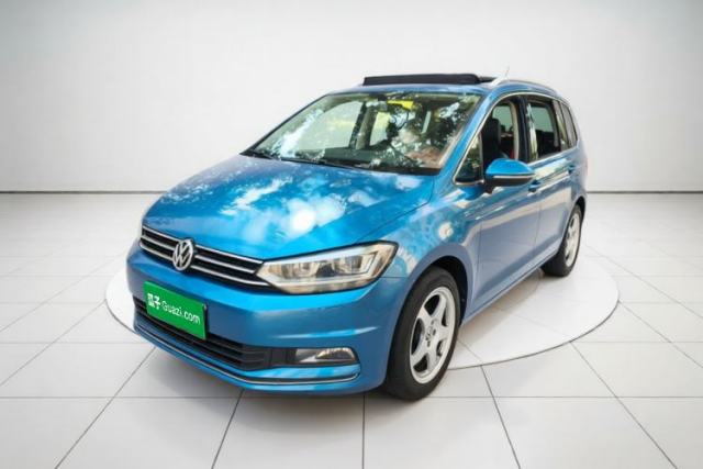 Używany Volkswagen Touran 2016 Volkswagen Touran L 280TSI DSG Comfort Edition