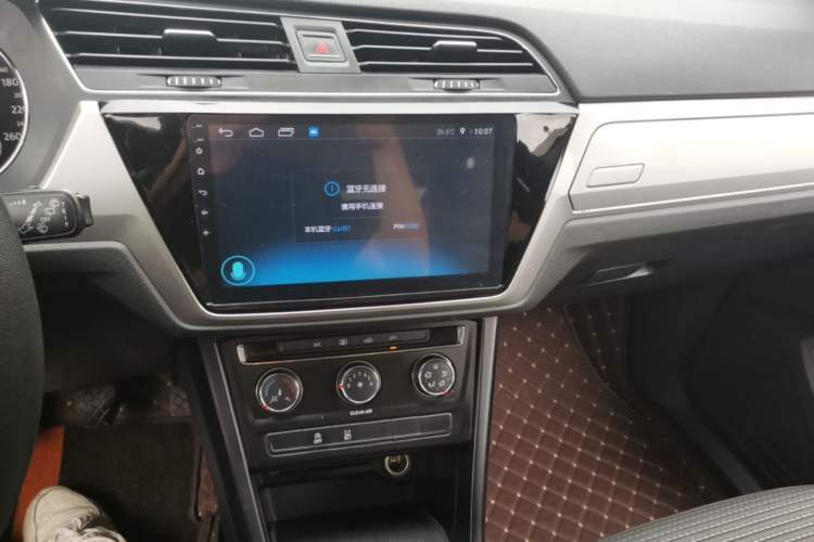 Used Volkswagen Touran 2016 Volkswagen Touran L 280TSI Manual Trend Edition Audio And AC Panel