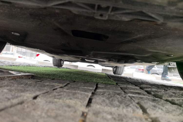 Used Volkswagen Touran 2016 Volkswagen Touran L 280TSI DSG Comfort Edition Chassis Front