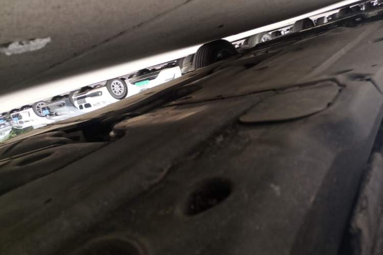 Used Volkswagen Touran 2016 Volkswagen Touran L 280TSI Manual Trend Edition Chassis Rear Left