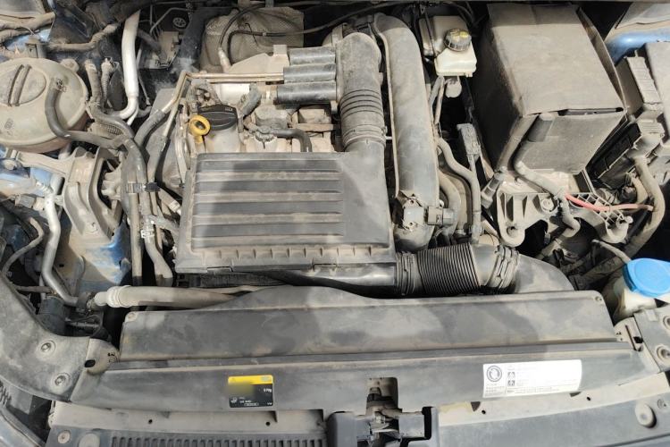 Used Volkswagen Touran 2016 Volkswagen Touran L 280TSI DSG Comfort Edition Engine Bay