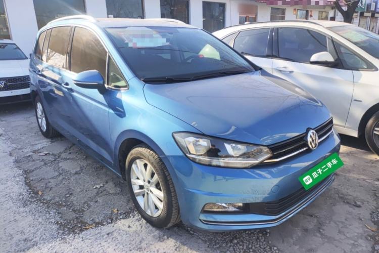 Used Volkswagen Touran 2016 Volkswagen Touran L 280TSI DSG Comfort Edition Exterior 1