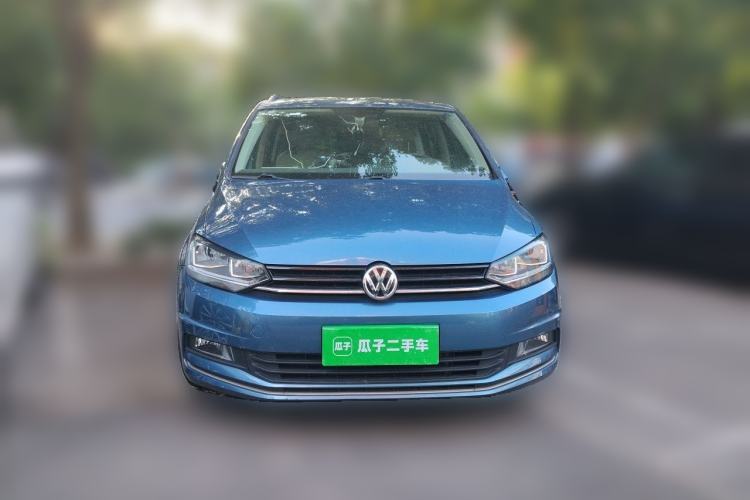 Used Volkswagen Touran 2016 Volkswagen Touran L 280TSI DSG Comfort Edition Front
