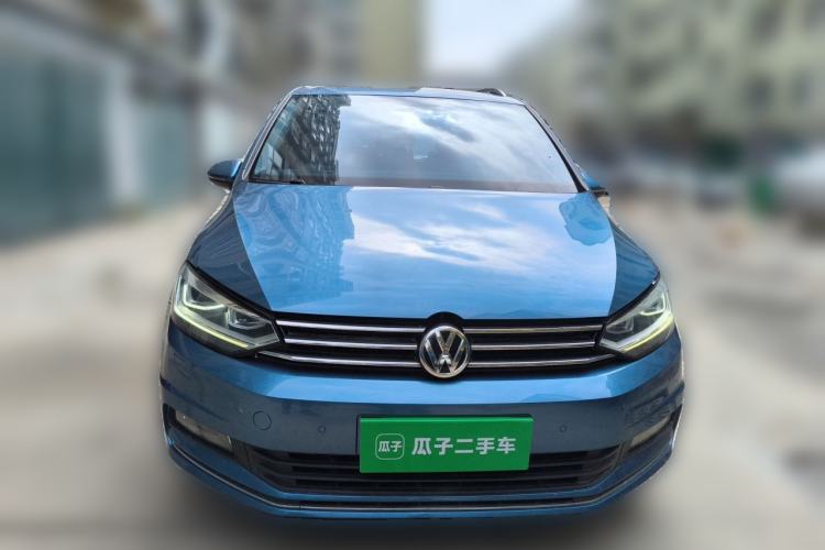 Used Volkswagen Touran 2016 Volkswagen Touran L 280TSI DSG Comfort Edition Front