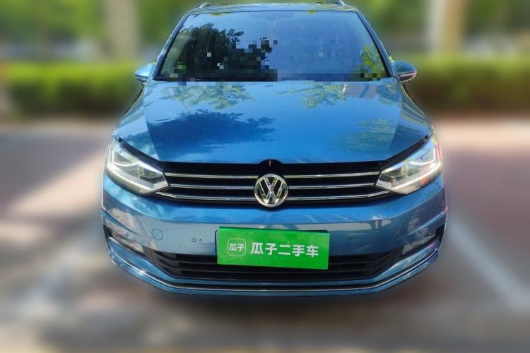 Used Volkswagen Touran 2016 Volkswagen Touran L 330TSI DSG Luxury Edition Front