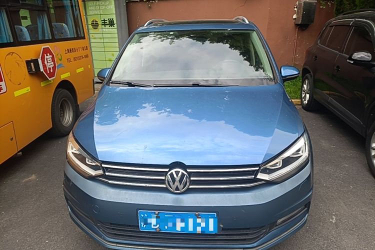 Used Volkswagen Touran 2016 Volkswagen Touran L 280TSI DSG Comfort Edition Front