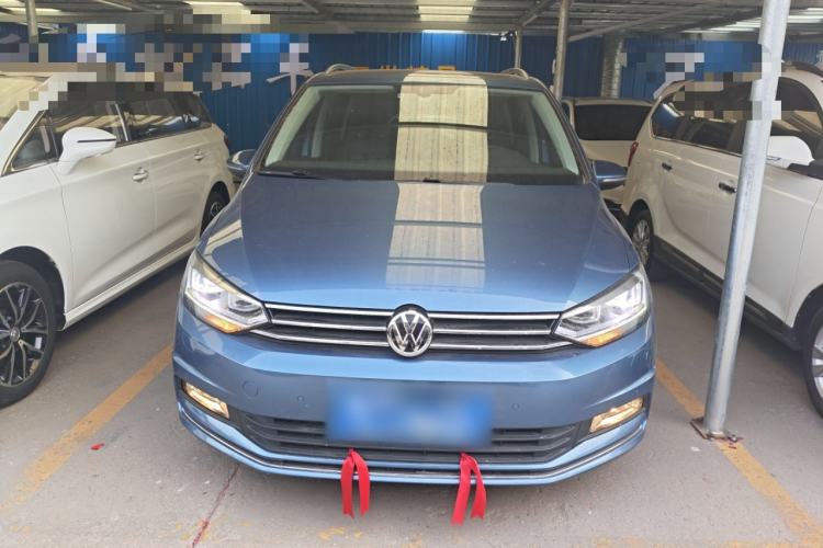 Used Volkswagen Touran 2016 Volkswagen Touran L 280TSI DSG Comfort Edition Front