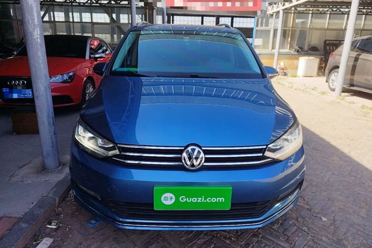 Used Volkswagen Touran 2016 Volkswagen Touran L 280TSI DSG Comfort Edition Front