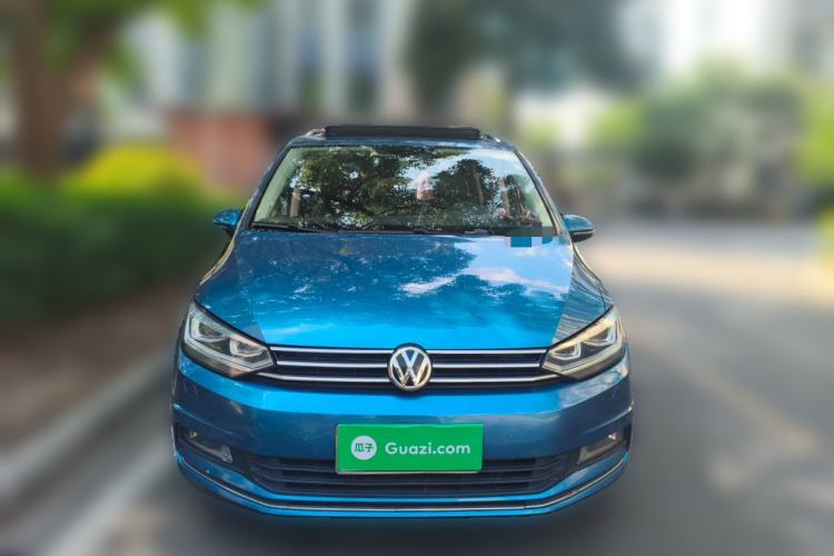 Used Volkswagen Touran 2016 Volkswagen Touran L 280TSI DSG Comfort Edition Front