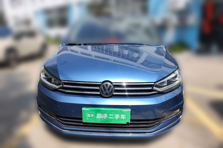Used Volkswagen Touran 2016 Volkswagen Touran L 280TSI DSG Comfort Edition Front