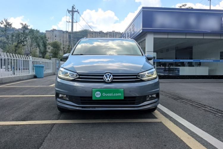 Used Volkswagen Touran 2016 Volkswagen Touran L 280TSI DSG Comfort Edition Front