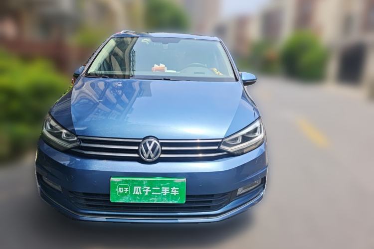 Used Volkswagen Touran 2016 Volkswagen Touran L 280TSI DSG Comfort Edition Front