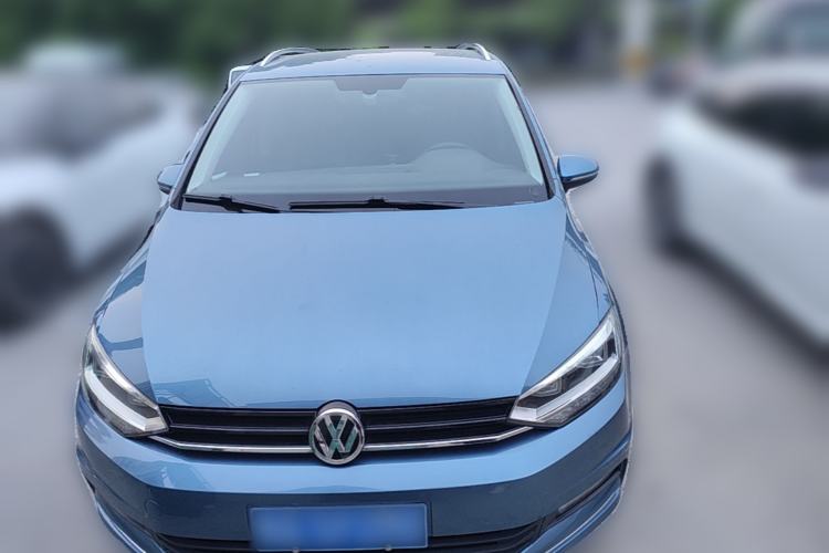 Used Volkswagen Touran 2016 Volkswagen Touran L 280TSI DSG Comfort Edition Front
