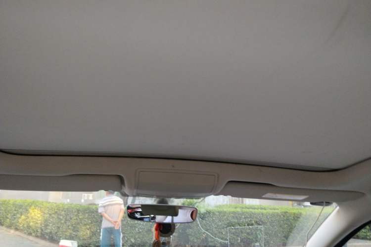 Used Volkswagen Touran 2016 Volkswagen Touran L 280TSI DSG Comfort Edition Headliner