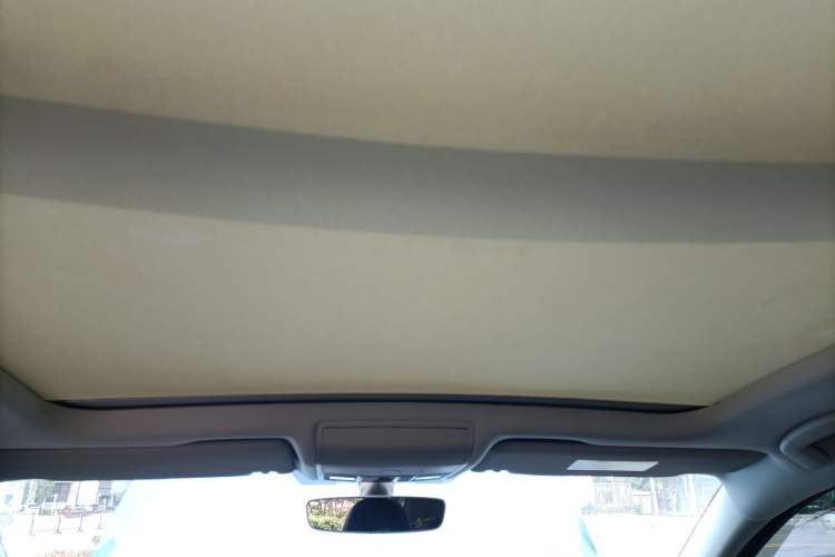 Used Volkswagen Touran 2016 Volkswagen Touran L 280TSI DSG Comfort Edition Headliner