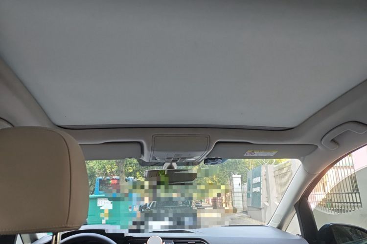 Used Volkswagen Touran 2016 Volkswagen Touran L 280TSI DSG Comfort Edition Headliner