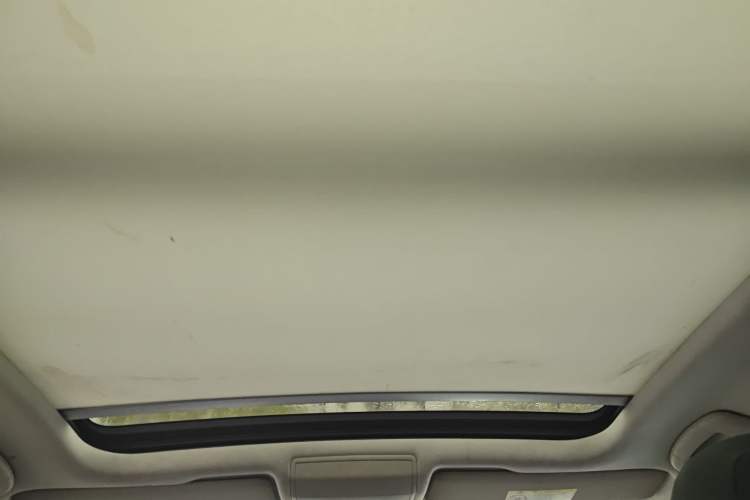 Used Volkswagen Touran 2016 Volkswagen Touran L 280TSI DSG Comfort Edition Headliner