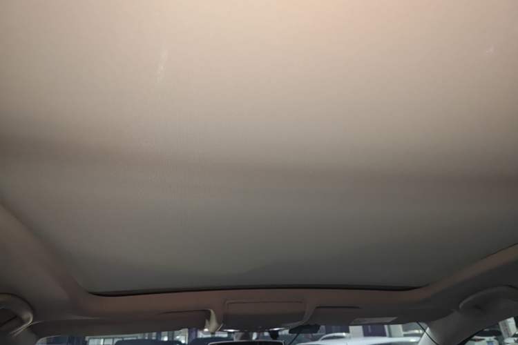 Used Volkswagen Touran 2016 Volkswagen Touran L 280TSI DSG Luxury Edition Headliner