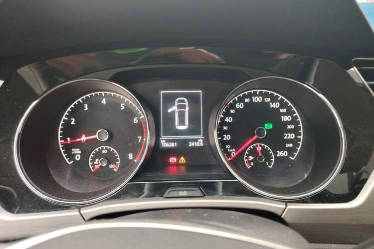 Used Volkswagen Touran 2016 Volkswagen Touran L 280TSI DSG Comfort Edition Instrument Cluster