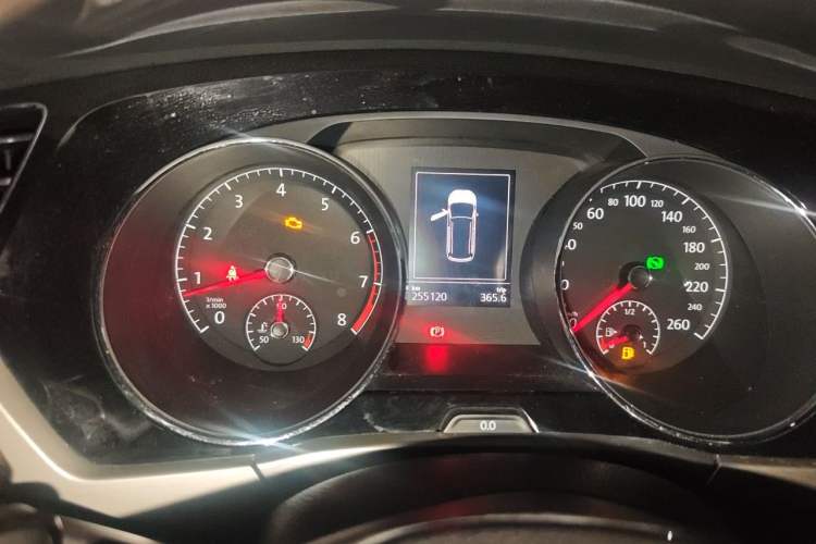 Used Volkswagen Touran 2016 Volkswagen Touran L 280TSI DSG Comfort Edition Instrument Cluster
