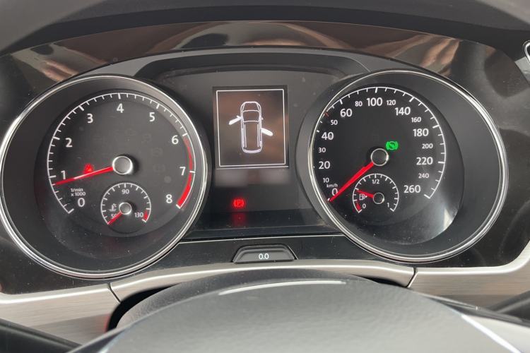 Used Volkswagen Touran 2016 Volkswagen Touran L 280TSI DSG Comfort Edition Instrument Cluster