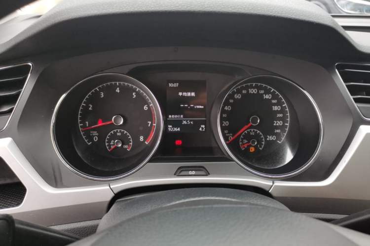 Used Volkswagen Touran 2016 Volkswagen Touran L 280TSI Manual Trend Edition Instrument Cluster