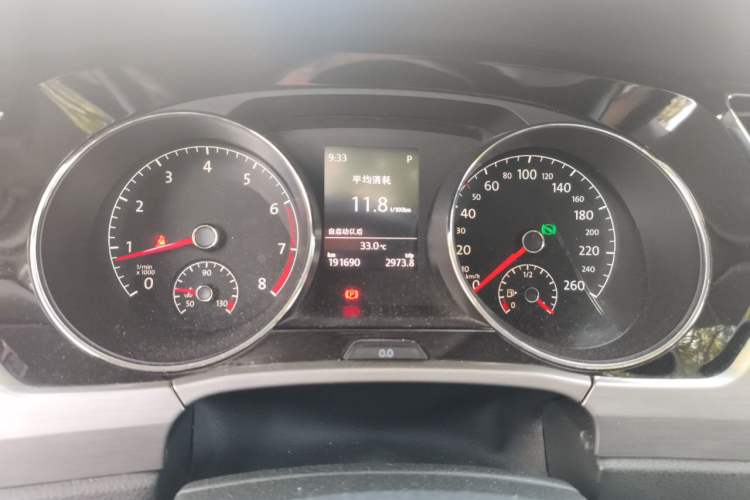 Used Volkswagen Touran 2016 Volkswagen Touran L 280TSI DSG Comfort Edition Instrument Cluster
