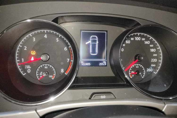 Used Volkswagen Touran 2016 Volkswagen Touran L 280TSI Manual Trend Edition Instrument Cluster