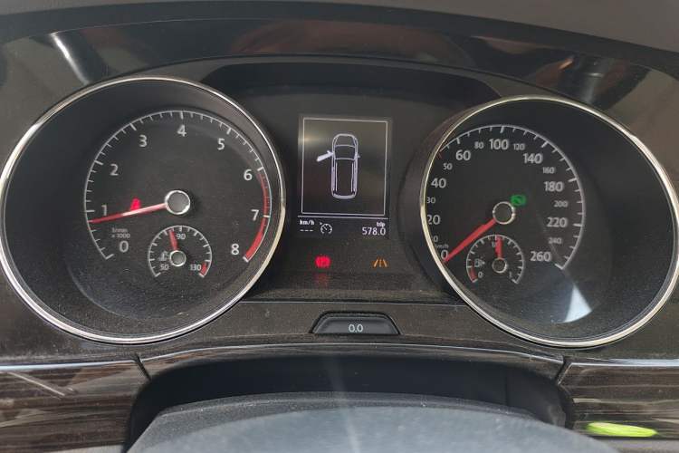 Used Volkswagen Touran 2016 Volkswagen Touran L 280TSI DSG Comfort Edition Instrument Cluster