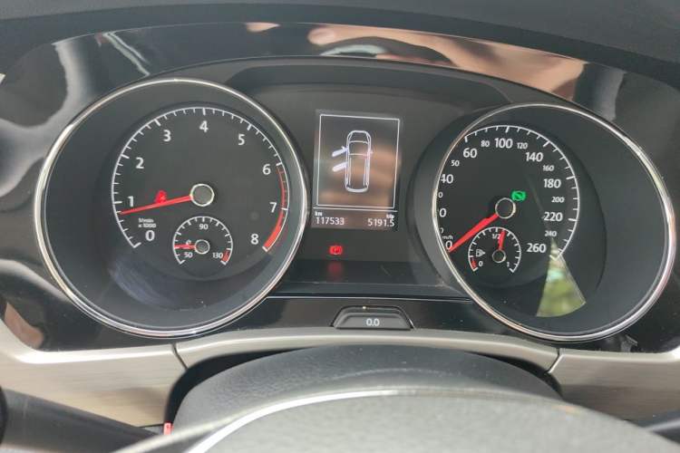 Used Volkswagen Touran 2016 Volkswagen Touran L 280TSI DSG Comfort Edition Instrument Cluster