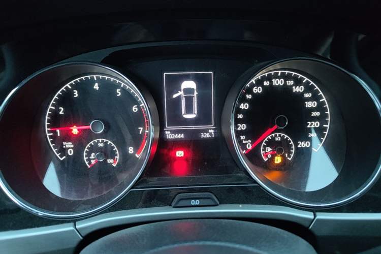 Used Volkswagen Touran 2016 Volkswagen Touran L 280TSI DSG Comfort Edition Instrument Cluster