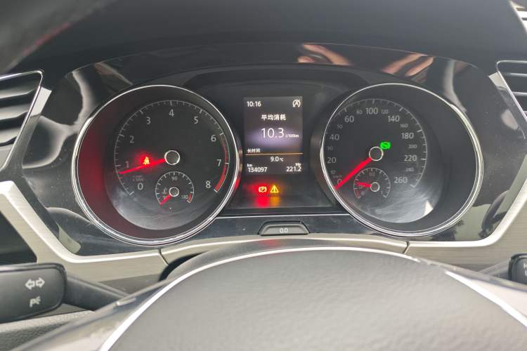 Used Volkswagen Touran 2016 Volkswagen Touran L 280TSI DSG Luxury Edition Instrument Cluster