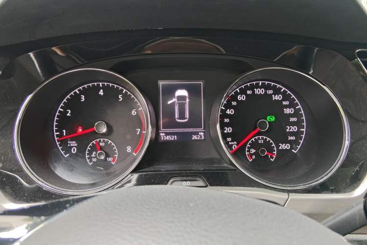 Used Volkswagen Touran 2016 Volkswagen Touran L 280TSI DSG Comfort Edition Instrument Cluster