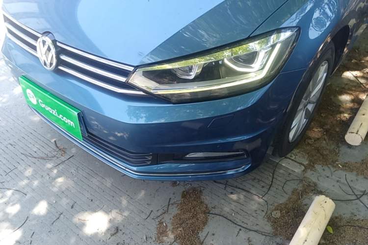 Used Volkswagen Touran 2016 Volkswagen Touran L 280TSI DSG Comfort Edition Left Front Headlight