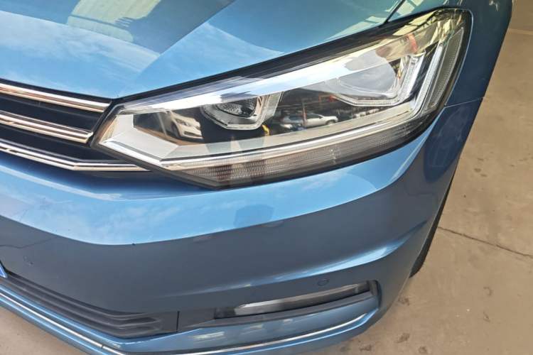 Used Volkswagen Touran 2016 Volkswagen Touran L 280TSI DSG Comfort Edition Left Front Headlight