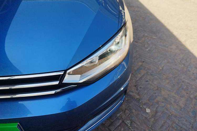 Used Volkswagen Touran 2016 Volkswagen Touran L 280TSI DSG Comfort Edition Left Front Headlight
